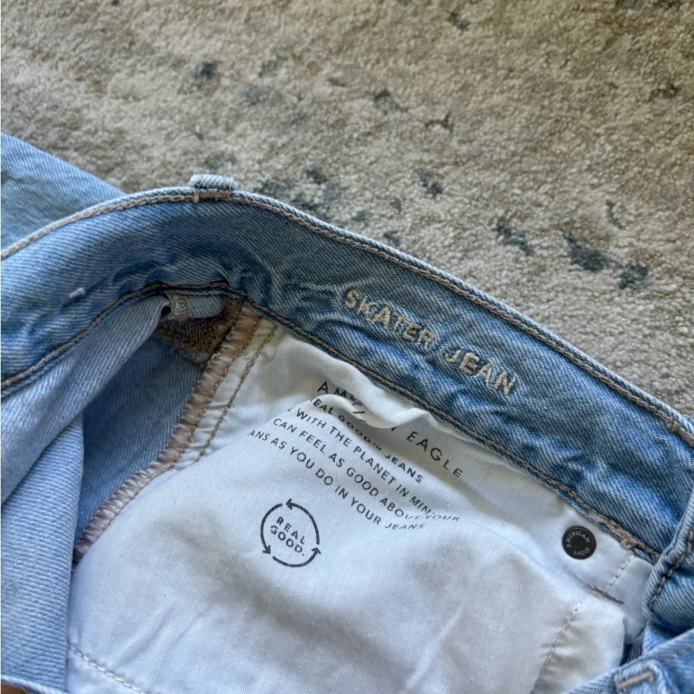 American Eagle Outfitters Light Blue Skater Jeans